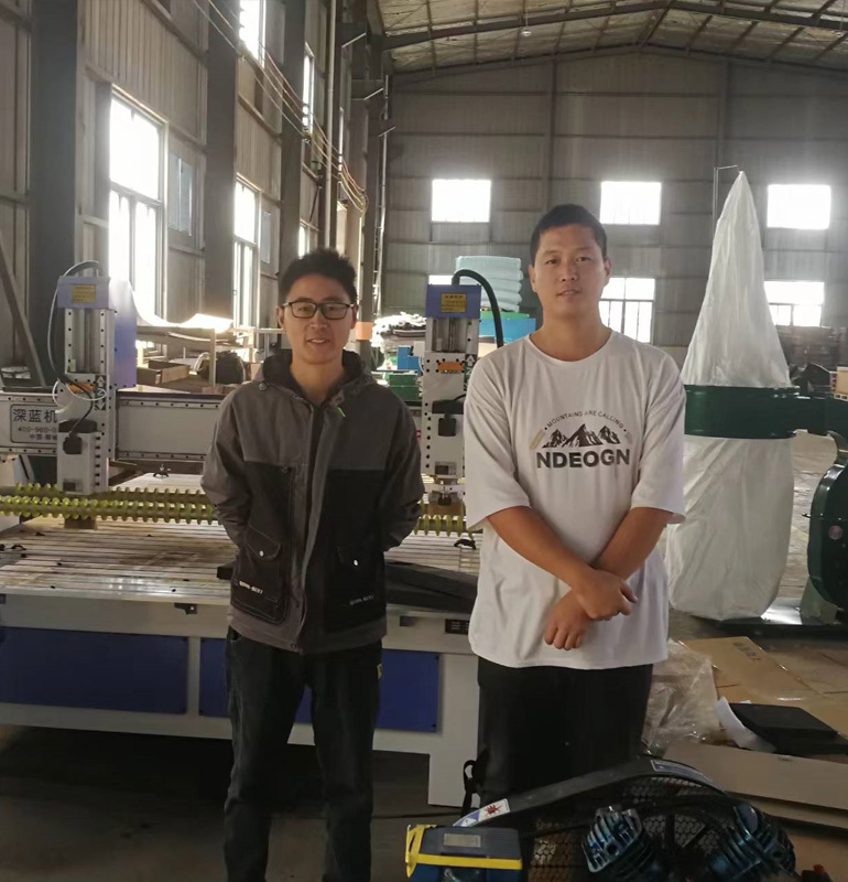 淮安客戶采購1825型獨立雙頭雕刻機