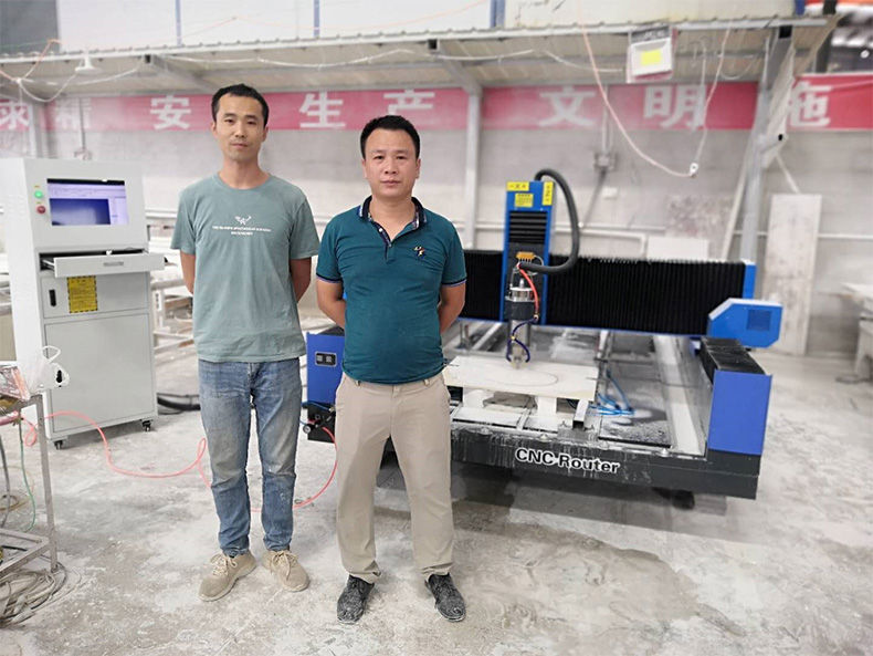 廣西南寧1325重型石材雕刻機(圖1) 廣西南寧1325重型石材雕刻機(圖1)